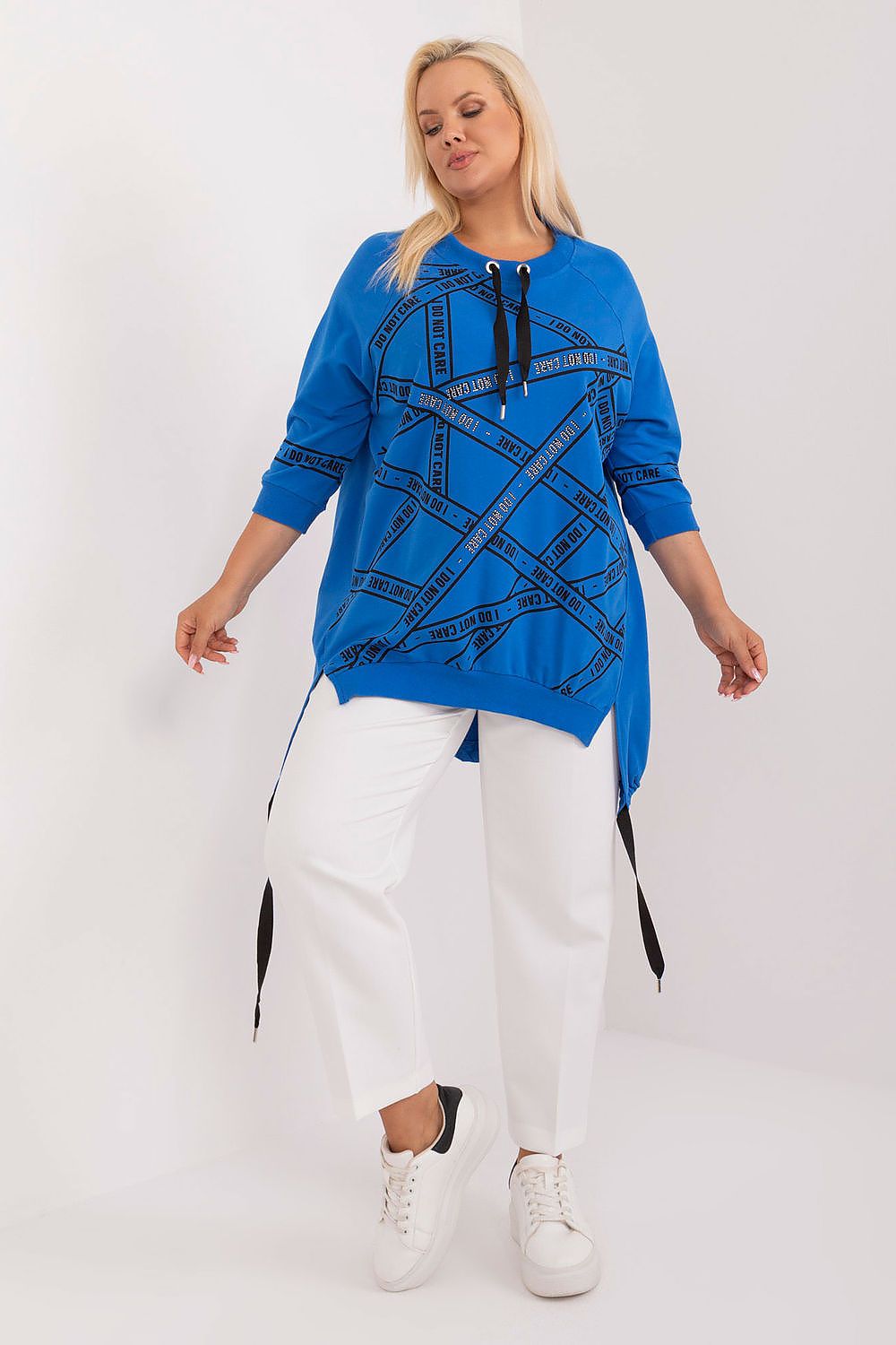 Oppdag vårt utvalg av stilfulle Rød Plus size bluse - Relevance til dame i ulike størrelser og kvalitetsmaterialer – perfekte til jobb, fritid og alle dager. Rask levering og gode priser hos MS Stylehaven. se mer!