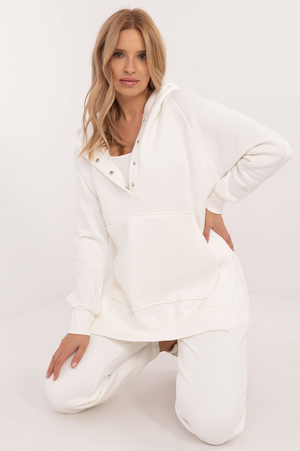 Oppdag vårt utvalg av stilfulle Svart Angi fabrikkpris til dame i ulike størrelser og kvalitetsmaterialer - perfekte til jobb, fritid og alle dager. Rask levering og gode priser hos MS Stylehaven. se mer!