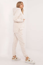 Oppdag vårt utvalg av stilfulle  Angi fabrikkpris til dame i ulike størrelser og kvalitetsmaterialer – perfekte til jobb, fritid og alle dager. Rask levering og gode priser hos MS Stylehaven. se mer!