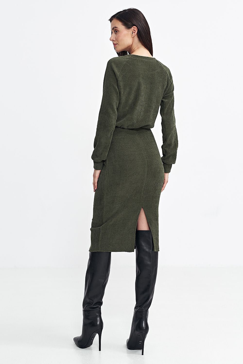 Oppdag vårt utvalg av stilfulle Grønn Dagkjole Nife til dame i ulike størrelser og kvalitetsmaterialer - perfekte til jobb, fritid og alle dager. Rask levering og gode priser hos MS Stylehaven. se mer!