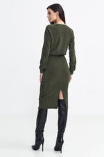 Oppdag vårt utvalg av stilfulle Grønn Dagkjole Nife til dame i ulike størrelser og kvalitetsmaterialer - perfekte til jobb, fritid og alle dager. Rask levering og gode priser hos MS Stylehaven. se mer!