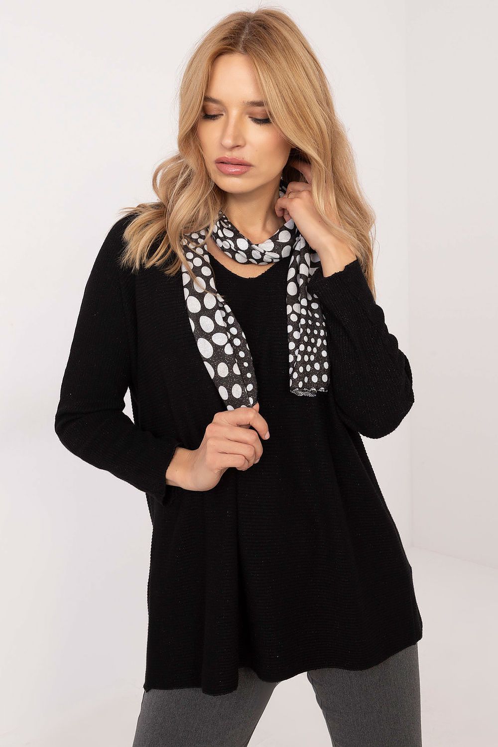 Oppdag vårt utvalg av stilfulle  Genser Italia Moda til dame i ulike størrelser og kvalitetsmaterialer – perfekte til jobb, fritid og alle dager. Rask levering og gode priser hos MS Stylehaven. se mer!