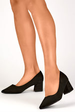Tidløse dame sorte semskede pumps til dame fra MS StyleHaven, laget av Viskose; polyester; Polyamid, med detaljer i suede; faux-leather, farge 36, størrelse 41, med long ermer, hælhøyde high, skostørrelse 36; 37; 38; 39; 40; 41, perfekt til casual; dress