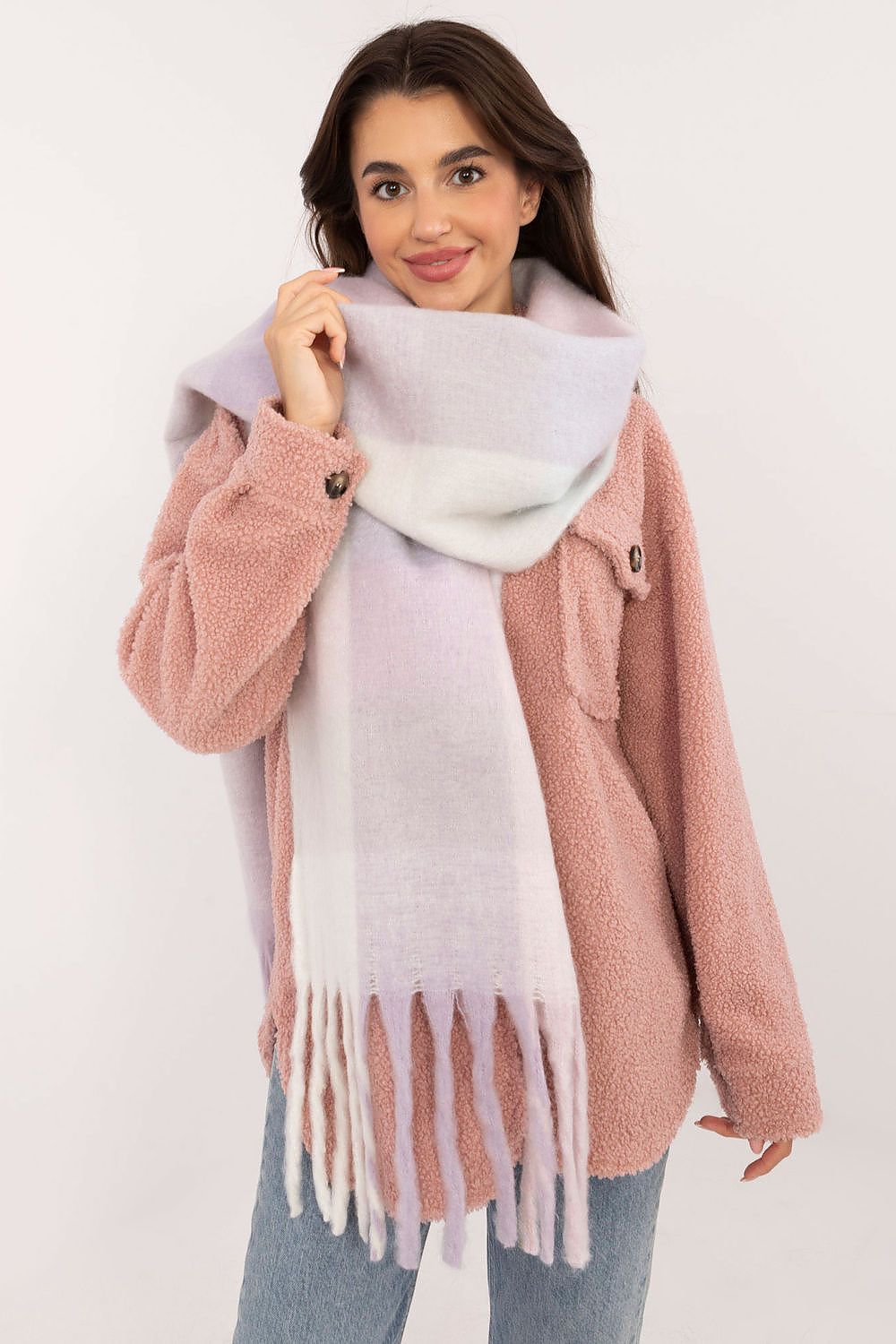 Oppdag vårt utvalg av stilfulle Fiolett Sjal AT til dame i ulike størrelser og kvalitetsmaterialer – perfekte til jobb, fritid og alle dager. Rask levering og gode priser hos MS Stylehaven. se mer!