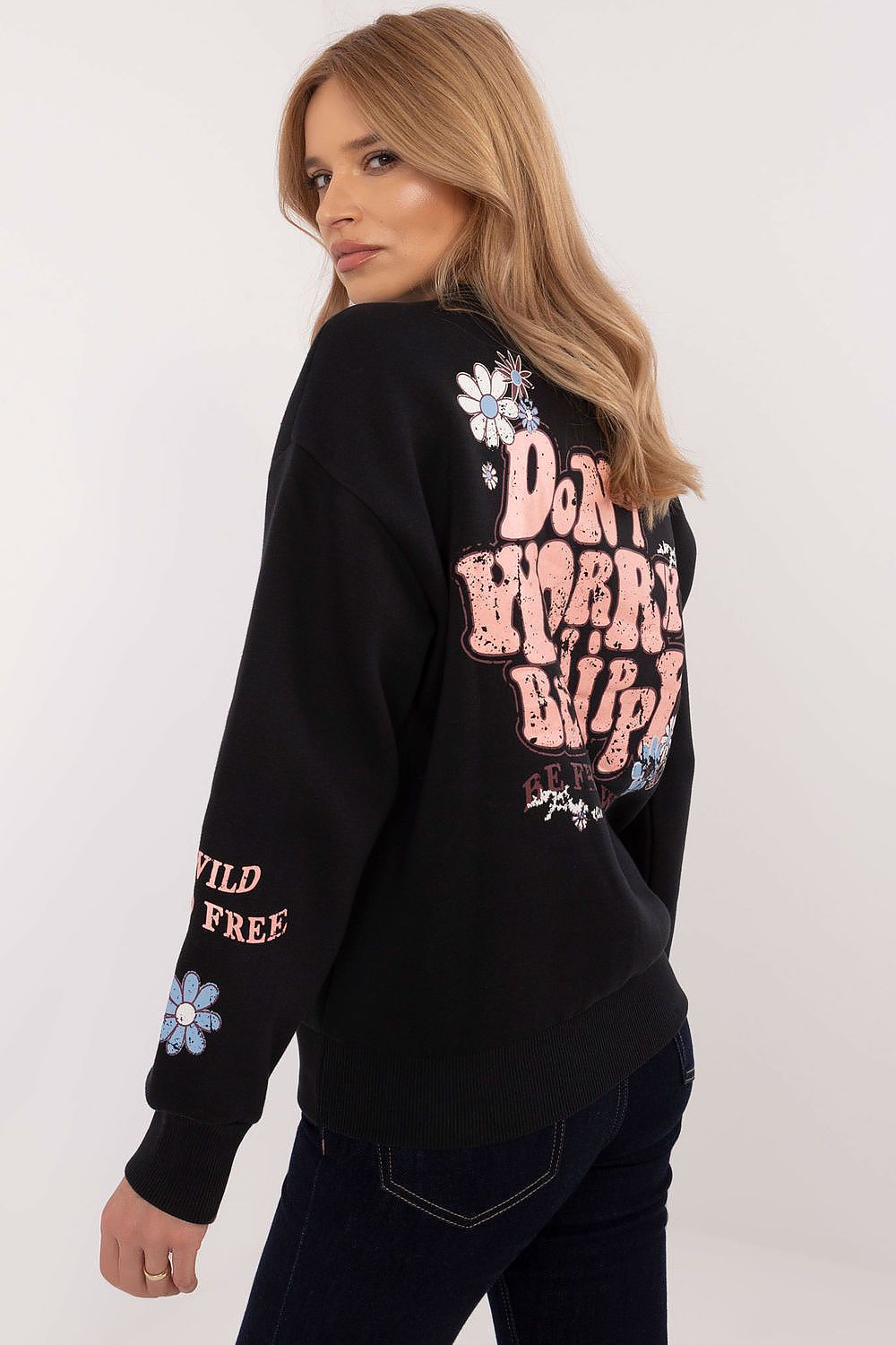 Oppdag vårt utvalg av stilfulle Beige 2 Genser-undernivå til dame i ulike størrelser og kvalitetsmaterialer – perfekte til jobb; fritid og alle dager. Rask levering og gode priser hos MS Stylehaven. se mer!