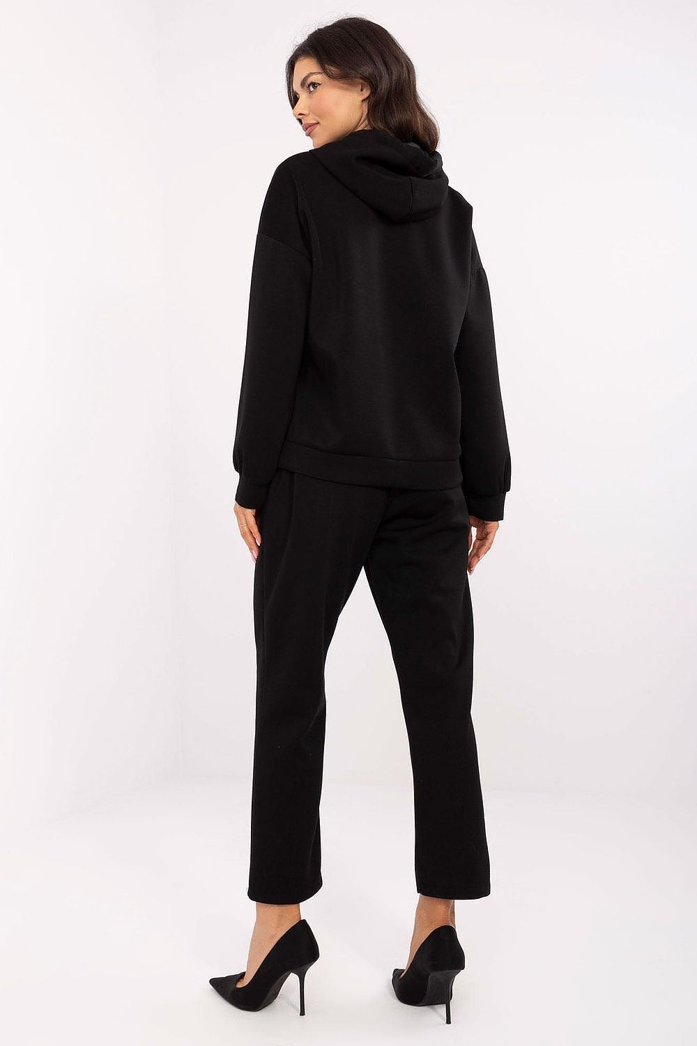 Oppdag vårt utvalg av stilfulle  Sett Italia Moda til dame i ulike størrelser og kvalitetsmaterialer – perfekte til jobb, fritid og alle dager. Rask levering og gode priser hos MS Stylehaven. se mer!