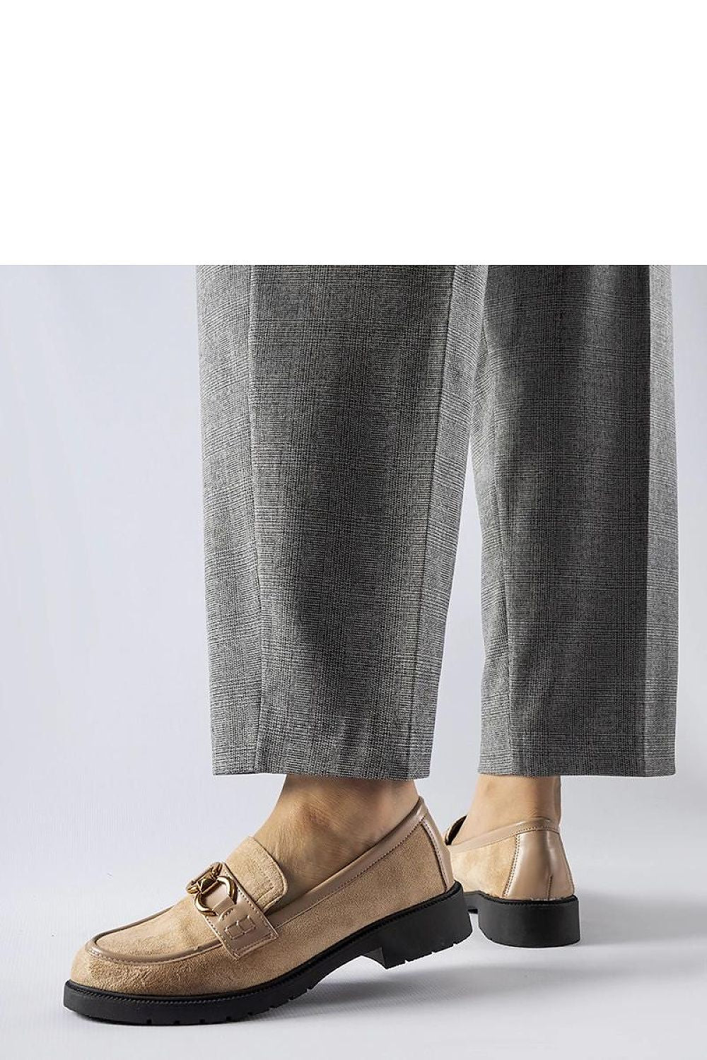 Mocassin Solea til dame fra MS StyleHaven; laget av Bomull; farge beige; stÃ¸rrelse 37; med 45720 ermer; perfekt til casual; dress