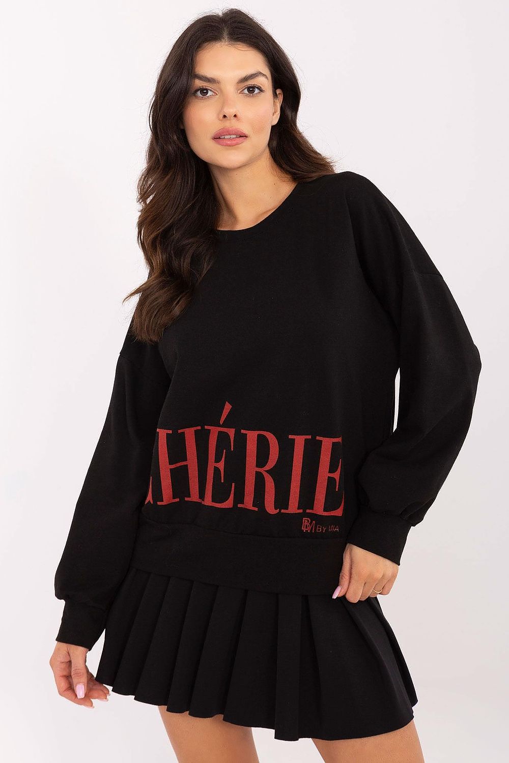 Oppdag vårt utvalg av stilfulle Hvit Genser Italia Moda til dame i ulike størrelser og kvalitetsmaterialer – perfekte til jobb, fritid og alle dager. Rask levering og gode priser hos MS Stylehaven. se mer!