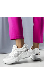 Margie Monogram hvite dame Sneakers til dame fra MS StyleHaven, laget av Viskose; polyester; Polyamid, med detaljer i rubber, farge Hvit, størrelse 36, med long ermer, hælhøyde high; flat, skostørrelse 36; 37; 38; 39; 40; 41, perfekt til casual