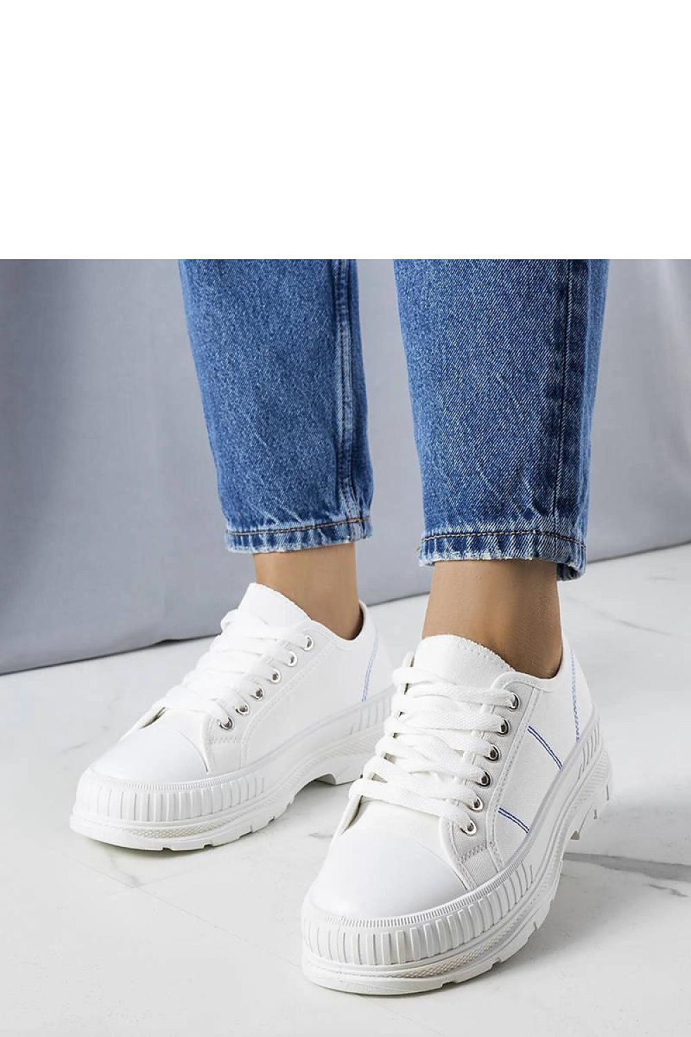 Nichole svart Platform dame Sneakers – Trendy Urban Style til dame fra MS StyleHaven, laget av Viskose; polyester; Polyamid, farge Svart, størrelse 39, med long ermer, perfekt til casual