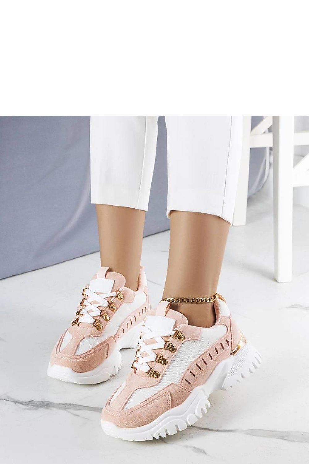 Beige Mindy Sneakers – Sommerkomfort til dame til dame fra MS StyleHaven, laget av Viskose; polyester; Polyamid, farge beige, størrelse 40, med long ermer, perfekt til casual