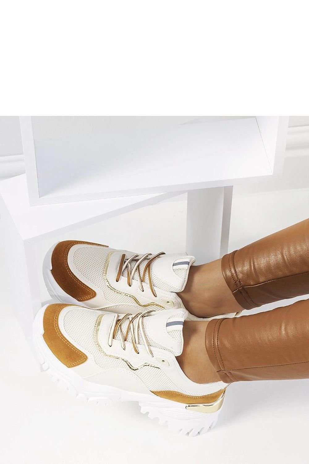 Osorio Chic – Beige sporty dame sneakers til dame fra MS StyleHaven, laget av Viskose; polyester; Polyamid, farge Brun, størrelse 38, med long ermer, perfekt til casual