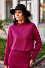 Lydia Turtleneck Bluse - Roco Fashion fra MS StyleHaven, størrelse 38, med long, bukselengde long, kjolelengde midi, kjolestil wrap; a-line