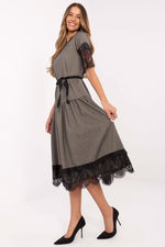 Lakerta Cocktailkjole til dame fra MS StyleHaven, laget av Ull, farge Grå, størrelse 38, med short ermer, perfekt til casual; dress