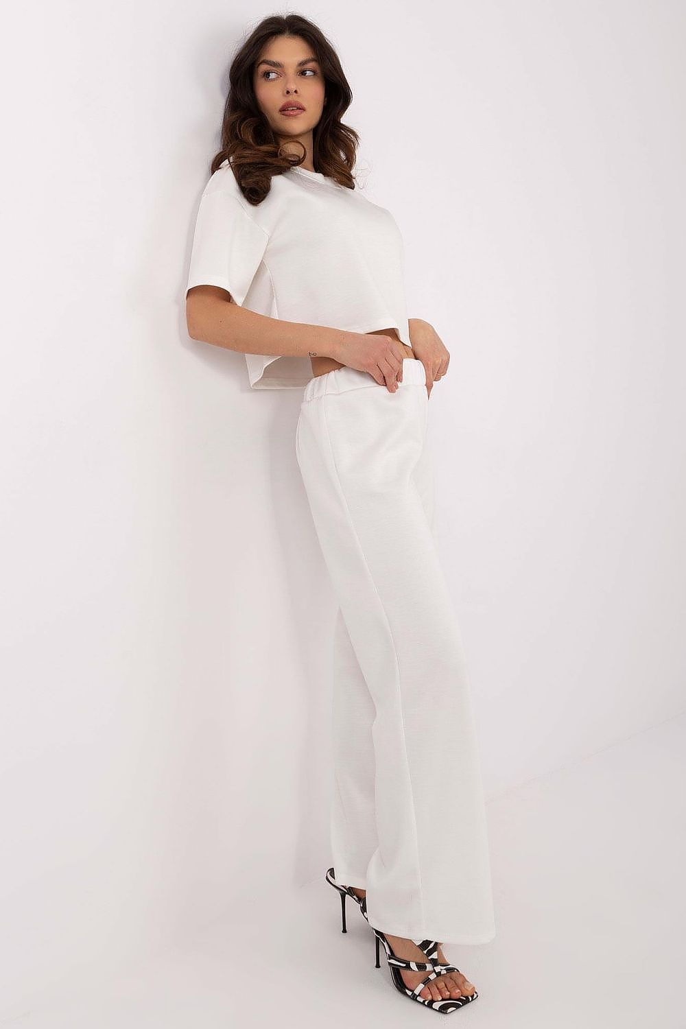 Oppdag vårt utvalg av stilfulle  Sett Italia Moda til dame i ulike størrelser og kvalitetsmaterialer – perfekte til jobb, fritid og alle dager. Rask levering og gode priser hos MS Stylehaven. se mer!