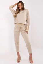 Oppdag vårt utvalg av stilfulle  Sett Italia Moda til dame i ulike størrelser og kvalitetsmaterialer – perfekte til jobb, fritid og alle dager. Rask levering og gode priser hos MS Stylehaven. se mer!