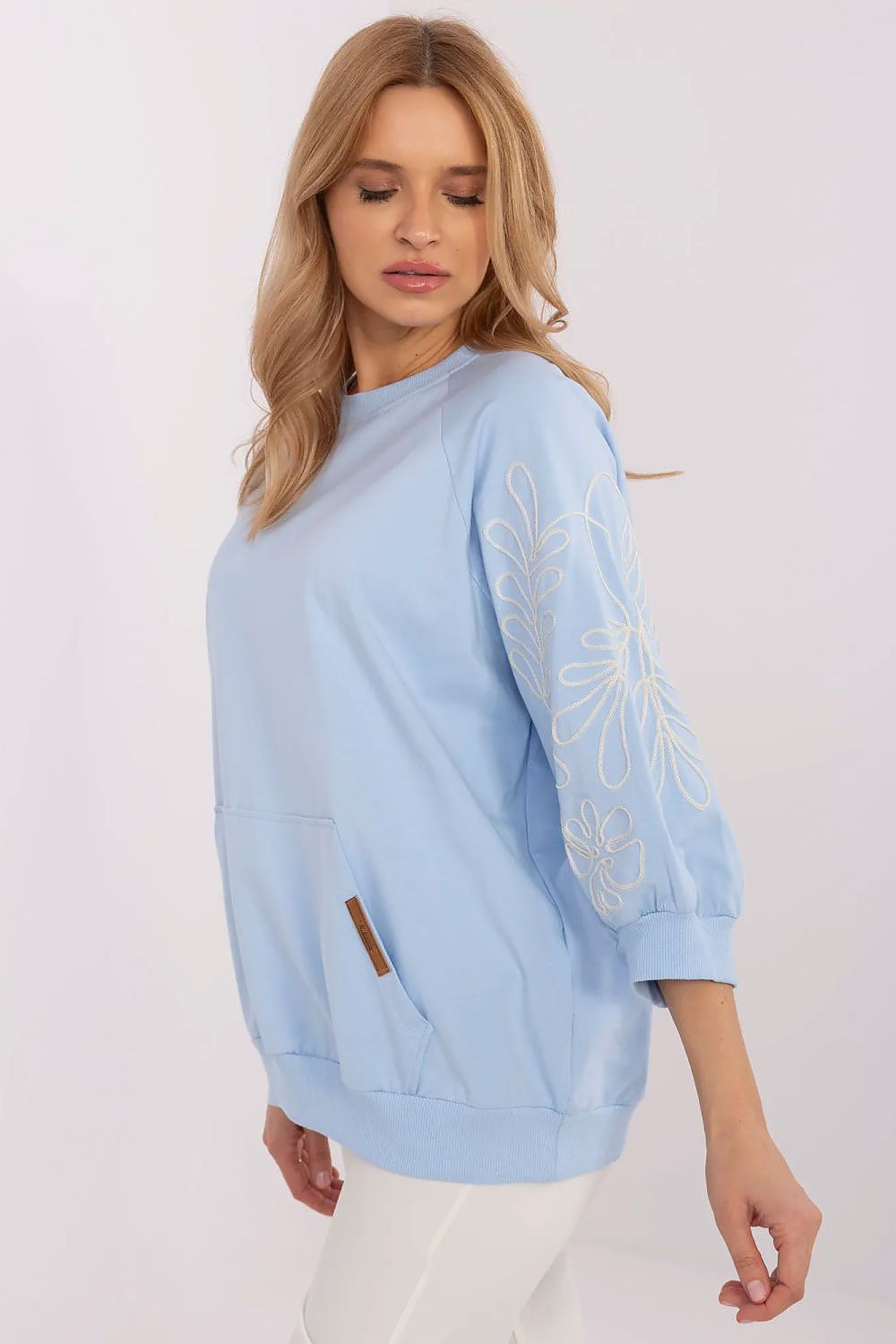 Oppdag vårt utvalg av stilfulle Rosa Genser - Relevance til dame i ulike størrelser og kvalitetsmaterialer – perfekte til jobb, fritid og alle dager. Rask levering og gode priser hos MS Stylehaven. se mer!