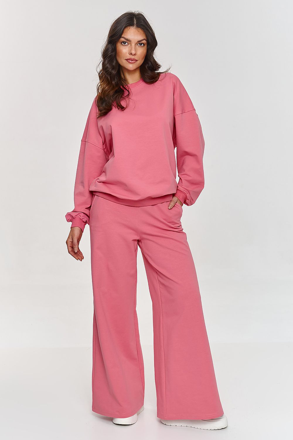 Sett Makadamia til dame fra MS StyleHaven, laget av Bomull; Elastan-1, farge Rosa, størrelse 40, med short ermer, perfekt til casual; dress