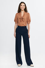 Bukser Nife til dame fra MS StyleHaven, laget av polyester; Viskose, farge Marineblå, størrelse 38, med sleeveless ermer, perfekt til casual; dress