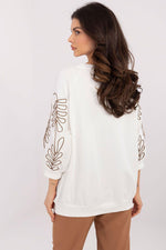 Oppdag vårt utvalg av stilfulle  Genser - Relevance til dame i ulike størrelser og kvalitetsmaterialer – perfekte til jobb, fritid og alle dager. Rask levering og gode priser hos MS Stylehaven. se mer!