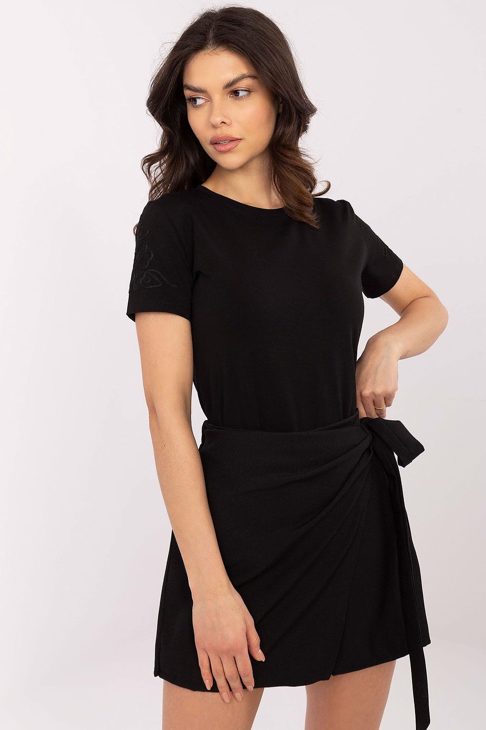 T-skjorte Relevance til dame fra MS StyleHaven, laget av Bomull; Elastan-1, farge beige, størrelse XL, med short ermer, perfekt til dress