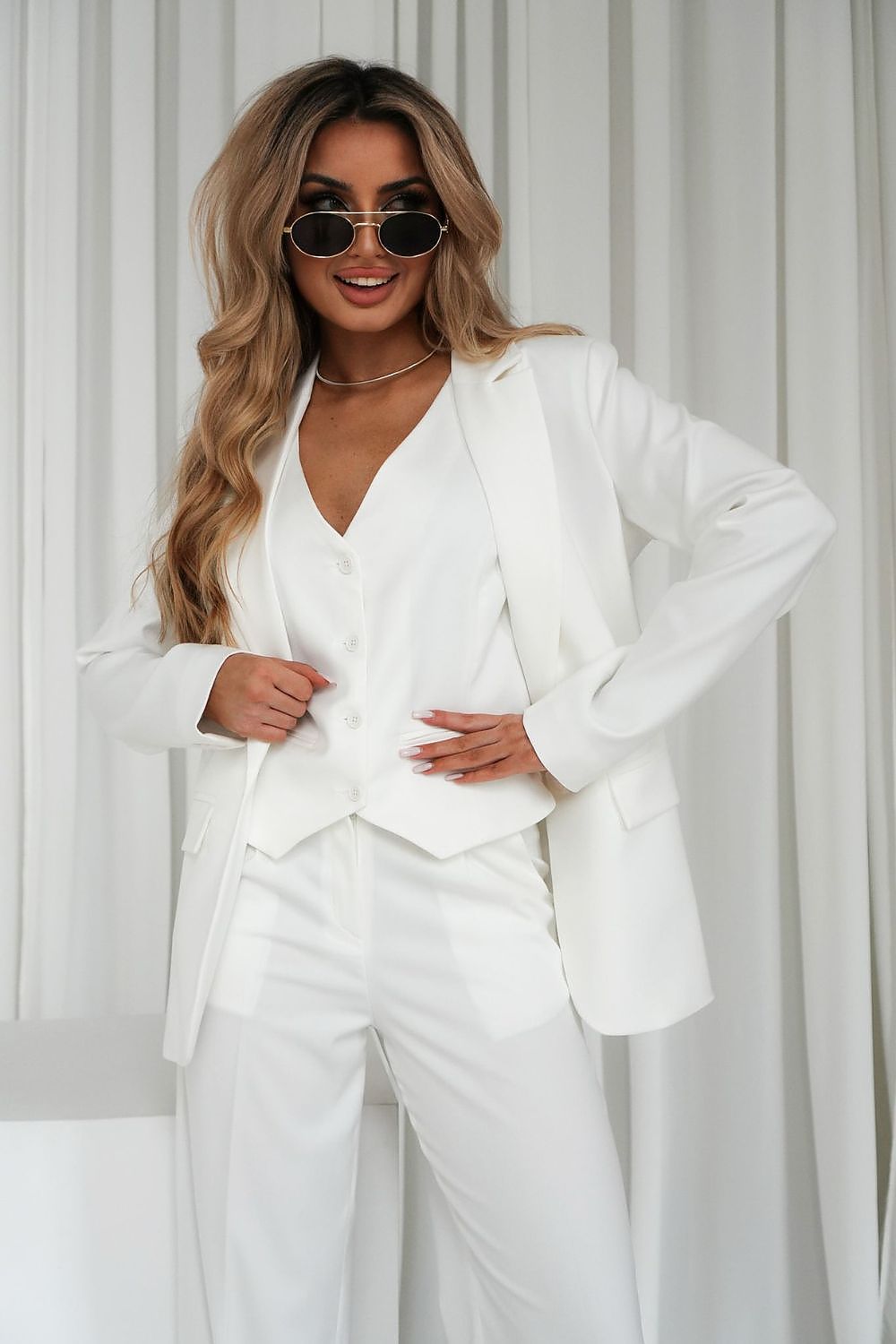 Blazer - Cabba til dame fra MS StyleHaven, laget av Bomull; polyester, farge Rød, størrelse 40, med long ermer, perfekt til casual; dress