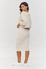 Oppdag vårt utvalg av stilfulle Blå Sett Makadamia til dame i ulike størrelser og kvalitetsmaterialer – perfekte til jobb, fritid og alle dager. Rask levering og gode priser hos MS Stylehaven. se mer!