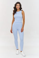 Oppdag vårt utvalg av stilfulle  Sett Makadamia til dame i ulike størrelser og kvalitetsmaterialer – perfekte til jobb, fritid og alle dager. Rask levering og gode priser hos MS Stylehaven. se mer!