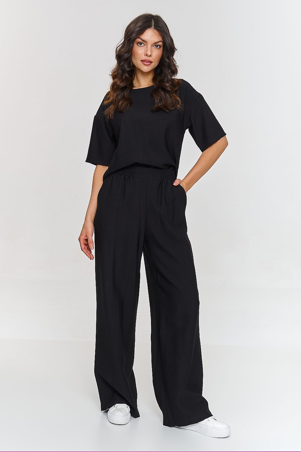Sett Makadamia til dame fra MS StyleHaven, laget av Polyamid; rayon, farge beige, størrelse 40, med sleeveless ermer, perfekt til casual; dress