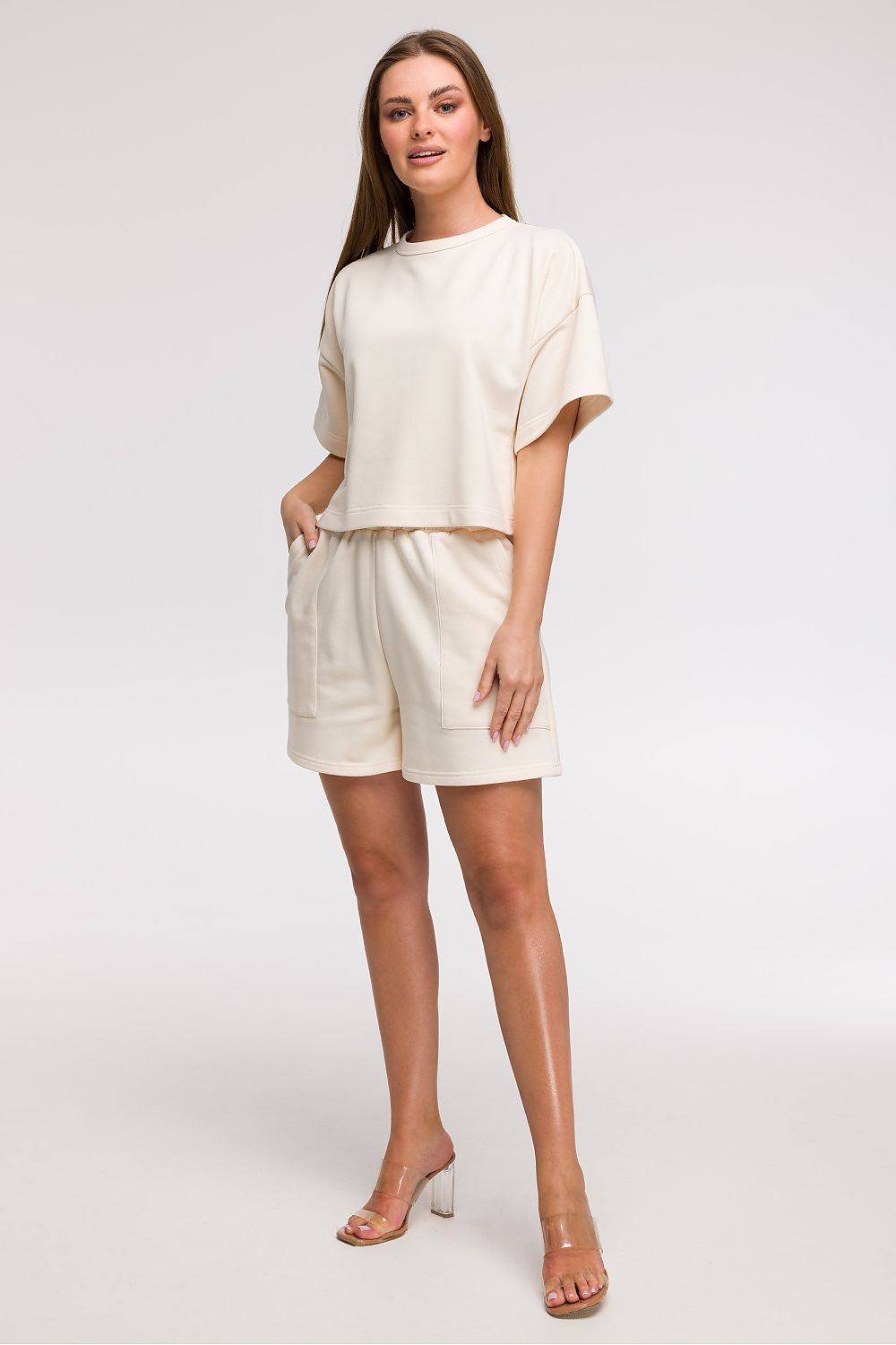 BeWear Loose Cropped Bluse til dame fra MS StyleHaven, laget av Bomull; polyester, farge beige, størrelse L/XL, med short ermer, perfekt til casual; dress