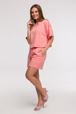 BeWear Loose Cropped Bluse til dame fra MS StyleHaven, laget av Bomull; polyester, farge Rosa, størrelse L/XL, med short ermer, perfekt til casual; dress