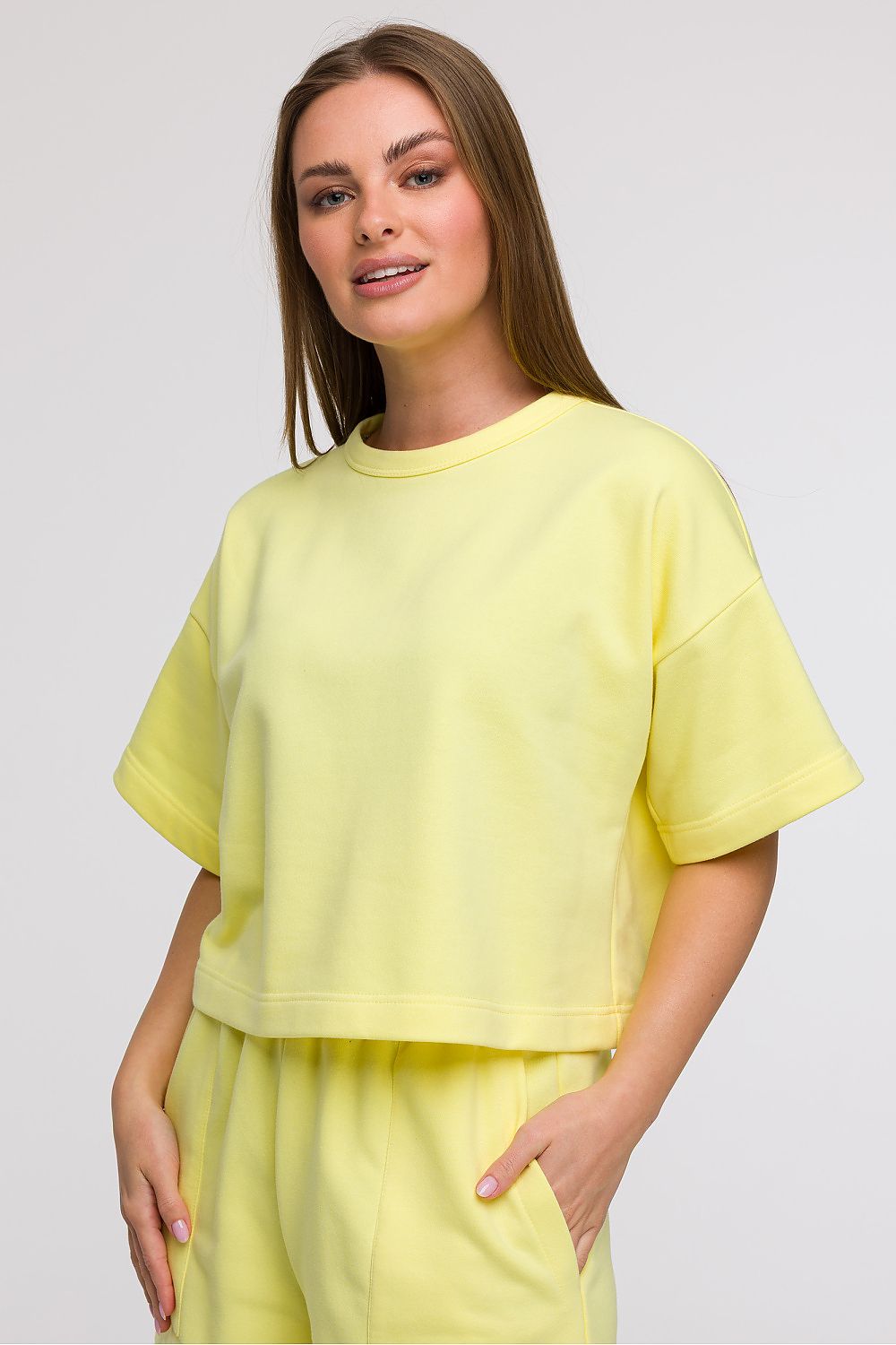 BeWear Loose Cropped Bluse til dame fra MS StyleHaven, laget av Bomull; polyester, farge Gul, størrelse S/M, med short ermer, perfekt til casual; dress