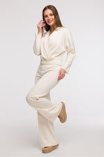 BeWear bluse i omslagsstil med flatterende passform til dame fra MS StyleHaven, laget av Bomull; polyester, farge beige, størrelse s, med long ermer, perfekt til casual; dress