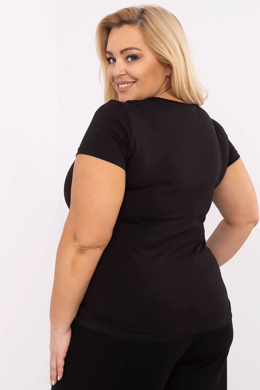 Plus size T-skjorte Relevance til dame fra MS StyleHaven, laget av Bomull, farge Hvit, størrelse XXL, med short ermer, perfekt til dress