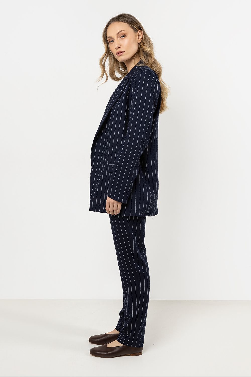 Jakke awama til dame fra MS StyleHaven, laget av Viskose, farge Marineblå, størrelse M, med short ermer, perfekt til casual; dress
