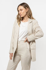 Jakke awama til dame fra MS StyleHaven, laget av Viskose, farge beige, størrelse s, med short ermer, perfekt til casual; dress