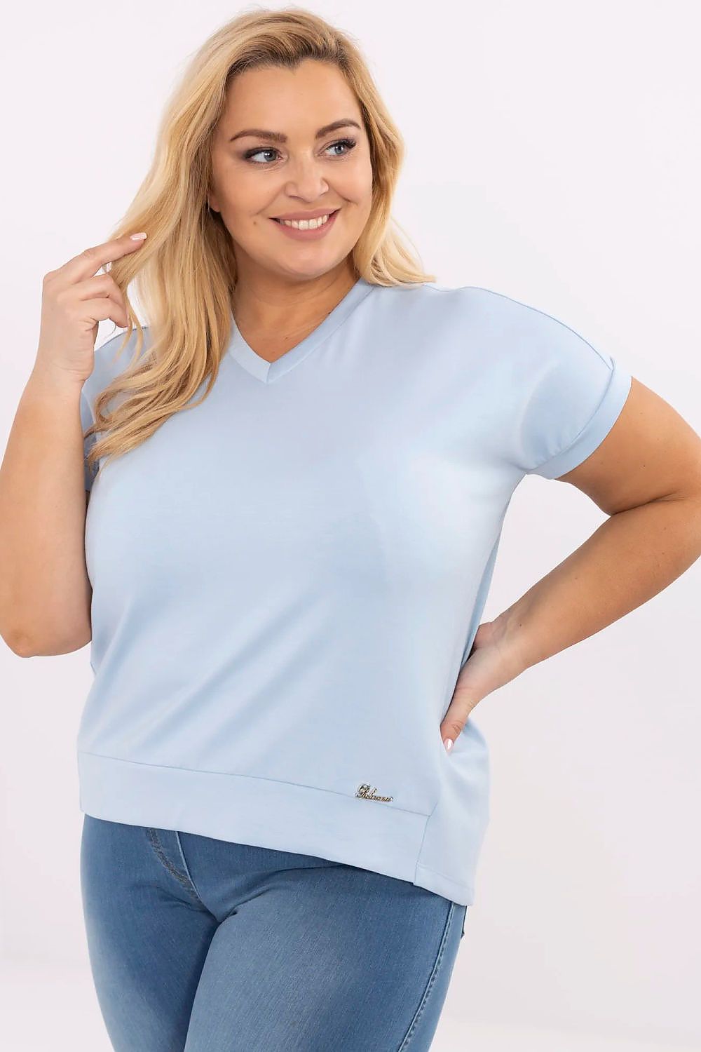 Oppdag vårt utvalg av stilfulle  Plus size bluse - Relevance til dame i ulike størrelser og kvalitetsmaterialer – perfekte til jobb, fritid og alle dager. Rask levering og gode priser hos MS Stylehaven. se mer!