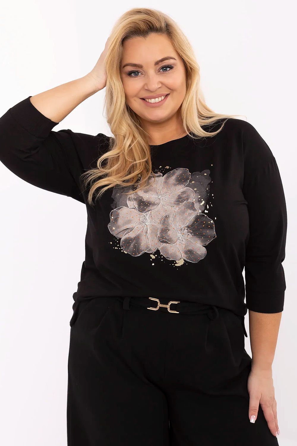 Oppdag vårt utvalg av stilfulle Svart Plus size bluse - Relevance til dame i ulike størrelser og kvalitetsmaterialer – perfekte til jobb, fritid og alle dager. Rask levering og gode priser hos MS Stylehaven. se mer!