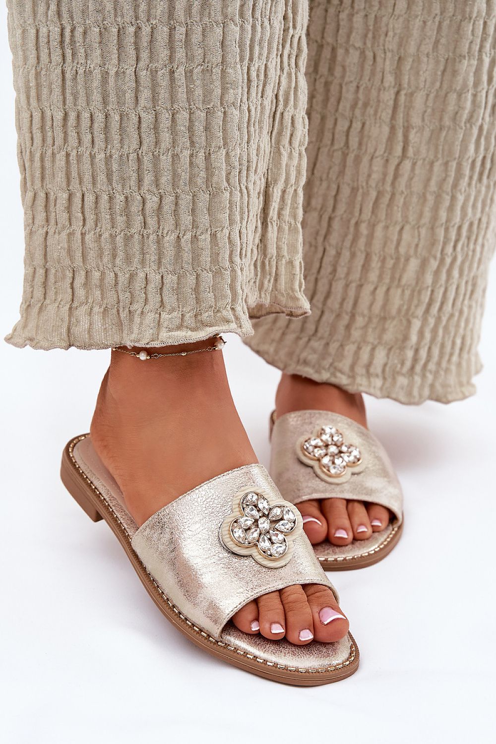 Flip-flops Step in Style til dame fra MS StyleHaven, laget av Bomull, farge Gul, størrelse 38, med short ermer, perfekt til dress; casual