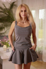 Shorts Mirale til dame fra MS StyleHaven, laget av Bomull; Elastan-1, farge Grå, størrelse s, med long ermer, perfekt til dress
