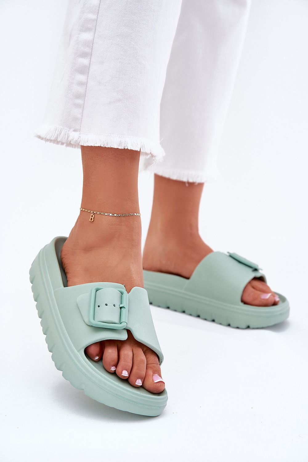 Flip-flops Step in Style til dame fra MS StyleHaven, laget av Bomull, med detaljer i synthetic, farge Grønn, størrelse 36, med short ermer, hælhøyde flat, skostørrelse 36; 37; 38; 39; 40; 41, perfekt til casual