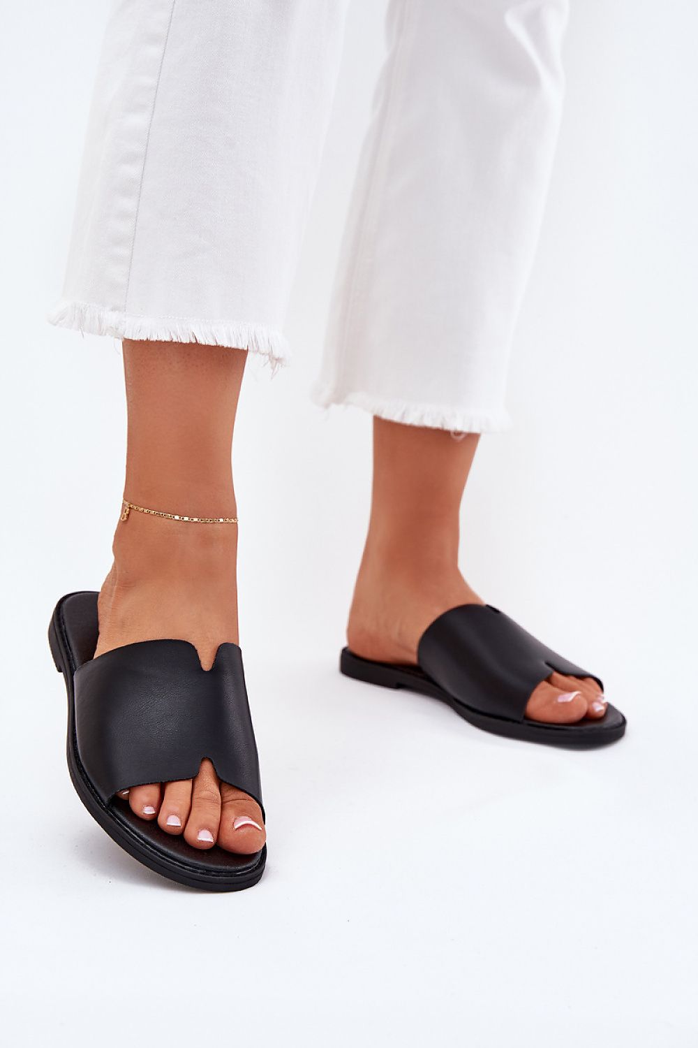 Flip-flops Step in Style til dame fra MS StyleHaven, laget av Bomull, med detaljer i synthetic, farge Svart, størrelse 36, med short ermer, hælhøyde flat, skostørrelse 36; 37; 38; 39; 40; 41, perfekt til casual