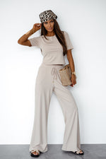 Sett LaBalancia til dame fra MS StyleHaven, laget av Viskose, farge beige, størrelse M, med short ermer, perfekt til dress
