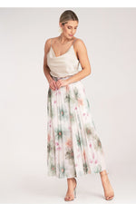 Skjørt Figl til dame fra MS StyleHaven, laget av polyester, farge Grønn, størrelse S/M, med 3-4; long ermer, perfekt til dress
