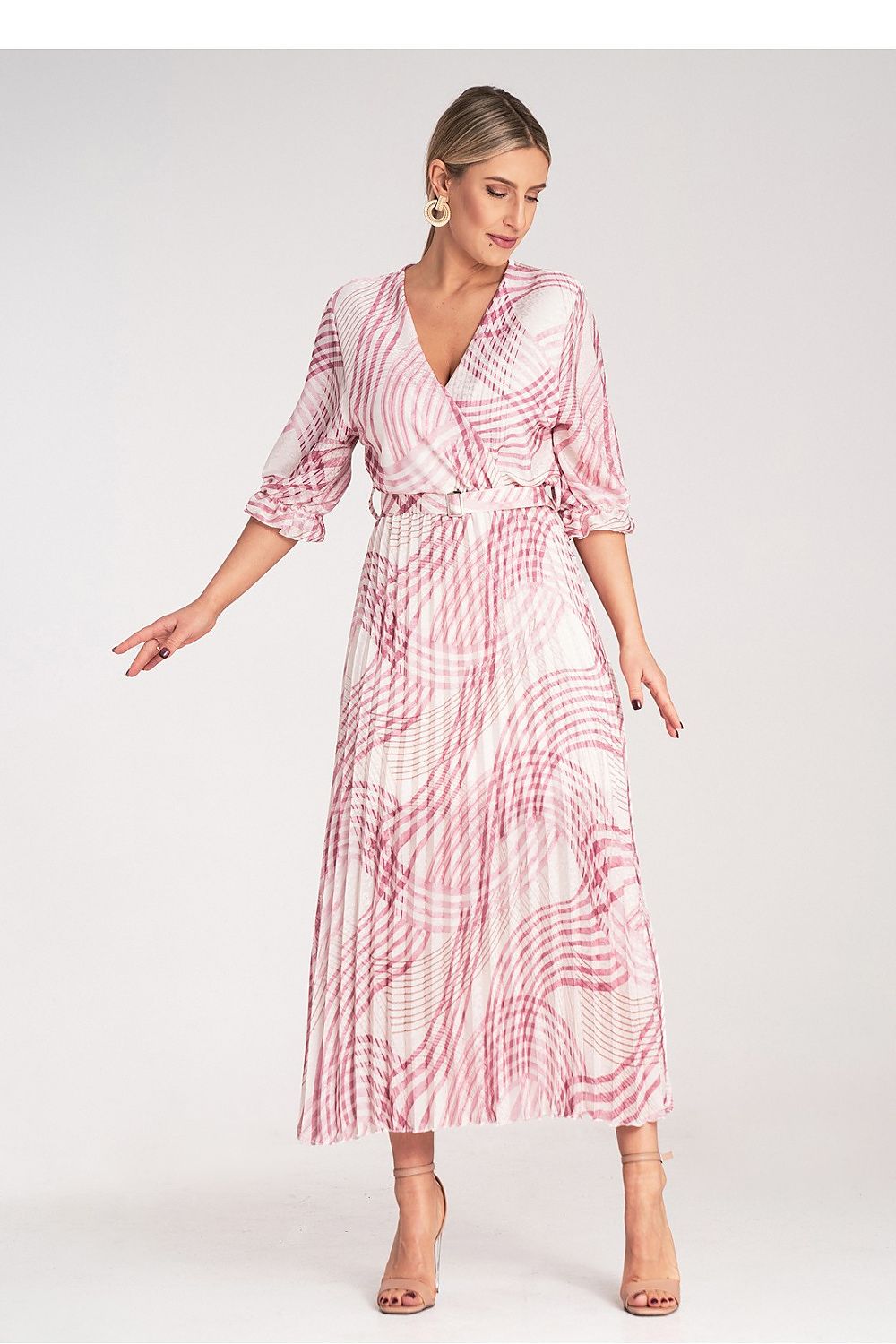 Dagkjole Figl til dame fra MS StyleHaven, laget av polyester, farge Rosa, størrelse S/M, med 3-4; long ermer, perfekt til dress
