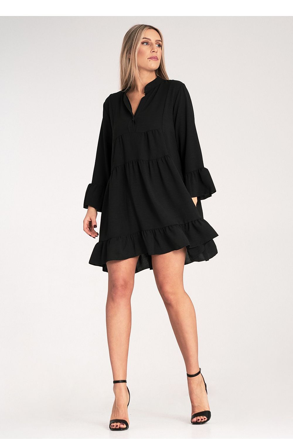Dagkjole Figl til dame fra MS StyleHaven, laget av polyester, farge beige, størrelse S/M, med long ermer, perfekt til dress