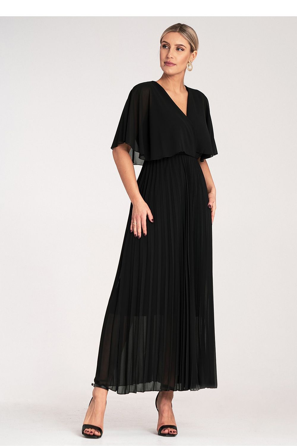 Cocktailkjole Figl til dame fra MS StyleHaven, laget av polyester, farge Fiolett, størrelse S/M, med 3-4; short ermer, perfekt til dress