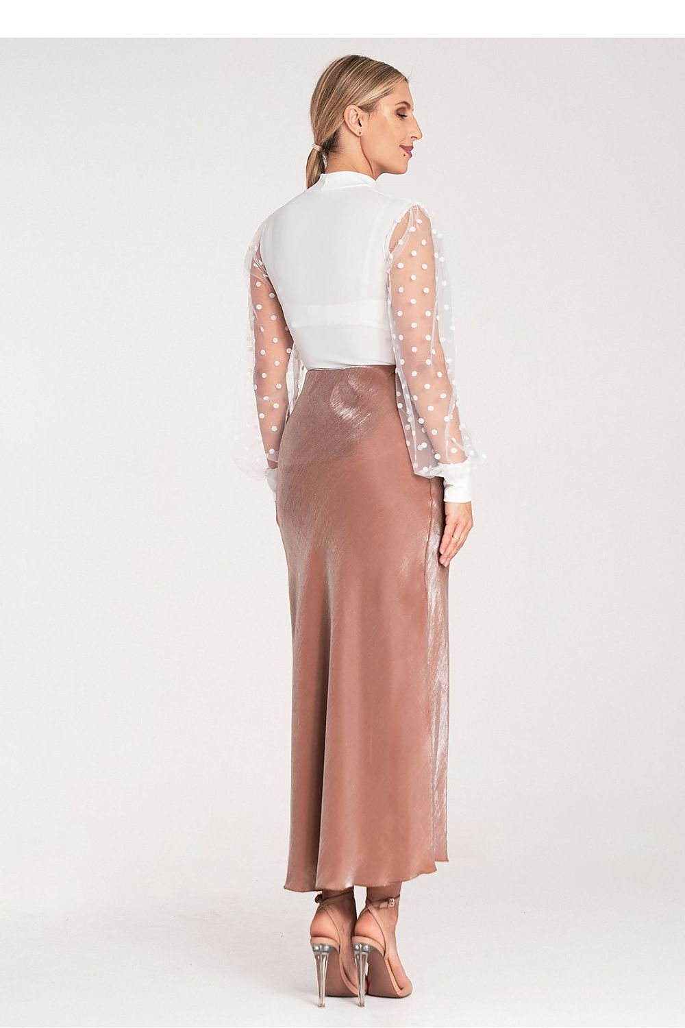 Skjørt Figl til dame fra MS StyleHaven, laget av Viskose; polyester, farge Grå, størrelse S/M, med long ermer, perfekt til dress