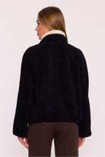 Oppdag vårt utvalg av stilfulle Rød Jakke Moe til dame i ulike størrelser og kvalitetsmaterialer – perfekte til jobb; fritid og alle dager. Rask levering og gode priser hos MS Stylehaven. se mer!