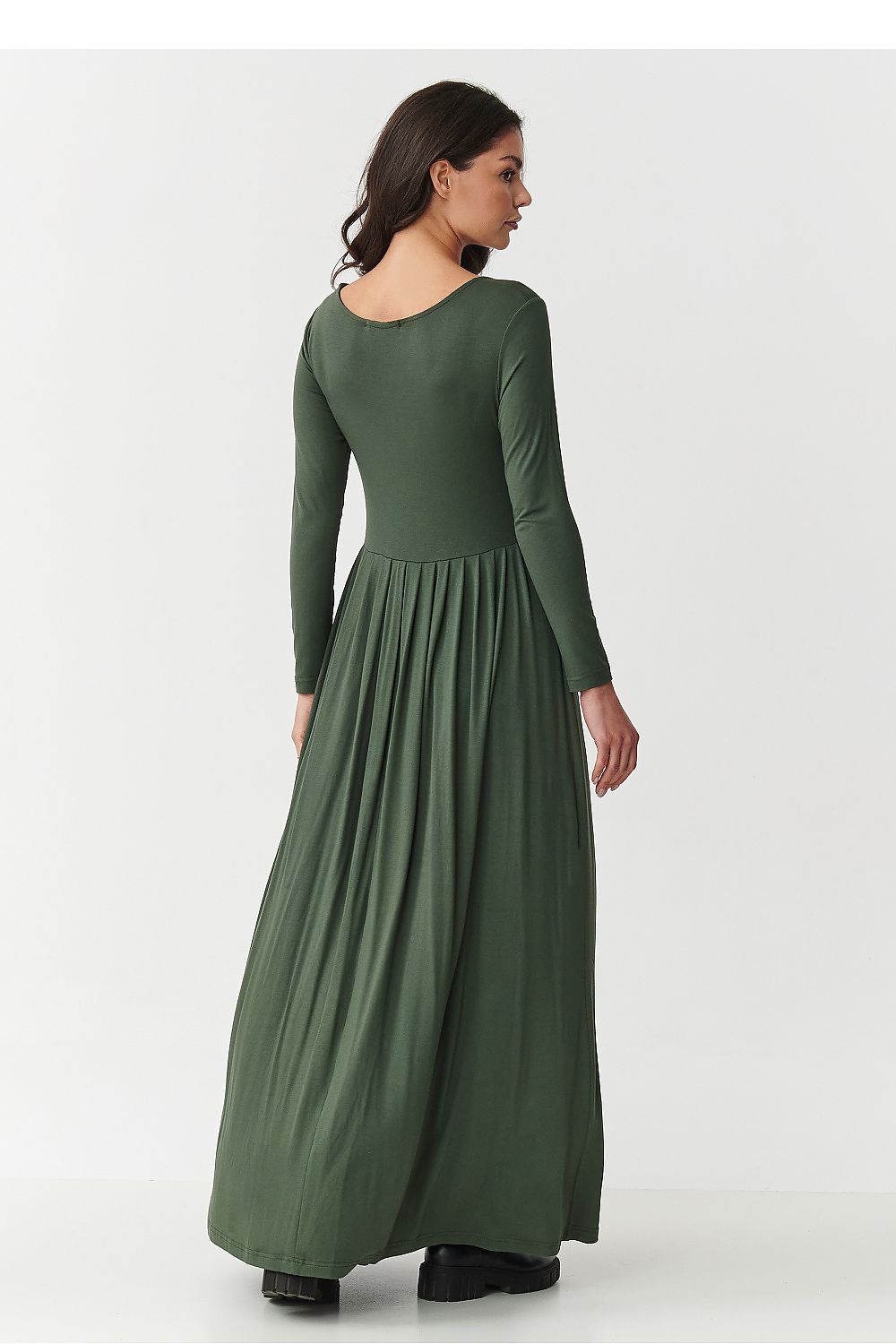 Oppdag vårt utvalg av stilfulle Grønn Dagkjole Makadamia til dame i ulike størrelser og kvalitetsmaterialer – perfekte til jobb, fritid og alle dager. Rask levering og gode priser hos MS Stylehaven. se mer!